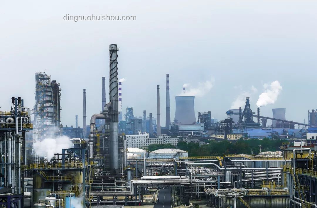 河北武邑县化工企业煮洗釜爆炸深度分析：安全管理与行业趋势探讨