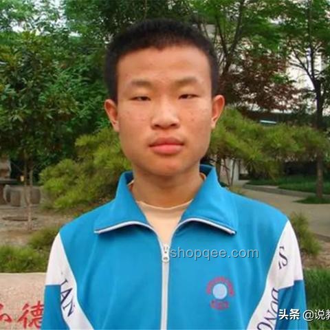 上韦东奕的课：探索数学思维的极致之旅